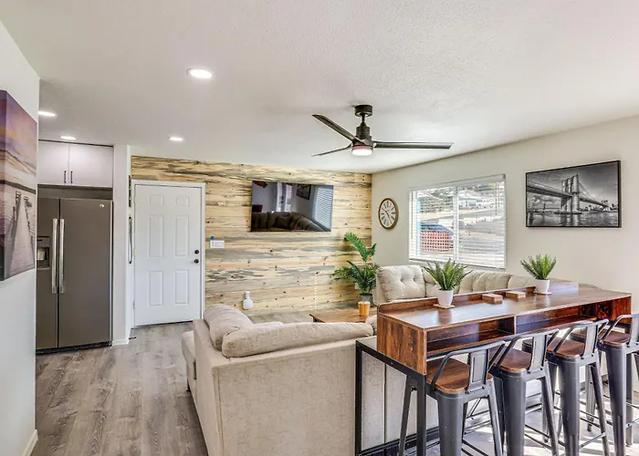 Holiday home Charming Casita < 1 Mi To Route 66!